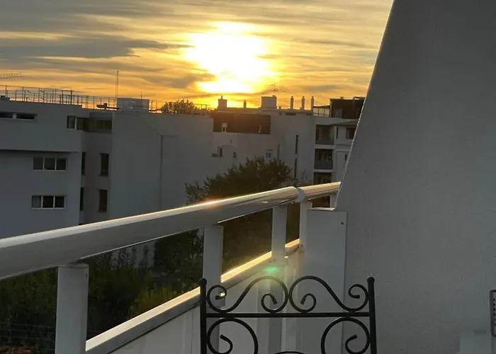 Apartament Port Marianne *