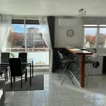 Апартаменты Port Marianne *