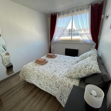 Apartment Appartement Port Marianne Montpellier *