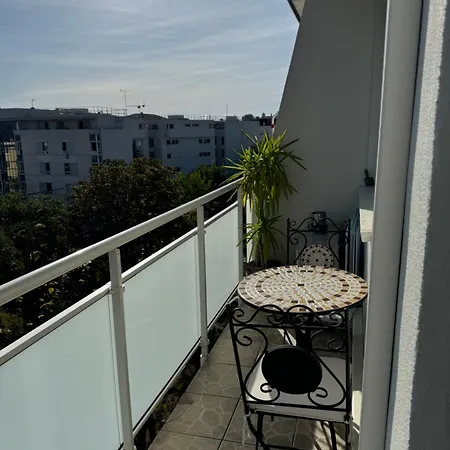 Appartement Port Marianne Montpellier * Montpellier