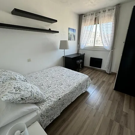 Appartement Port Marianne Montpellier *