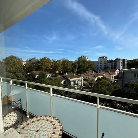Apartment Appartement Port Marianne Montpellier *