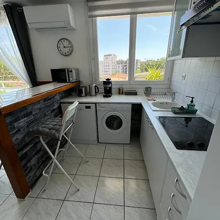 Appartement Port Marianne Montpellier *